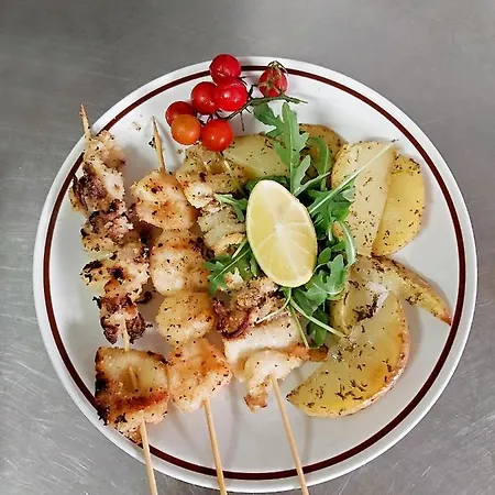 Serafini Free Parking 2* Мизано-Адриатико