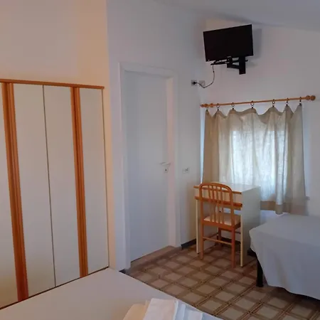 Hotel Serafini