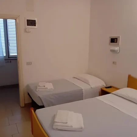 Hotel Serafini 2*