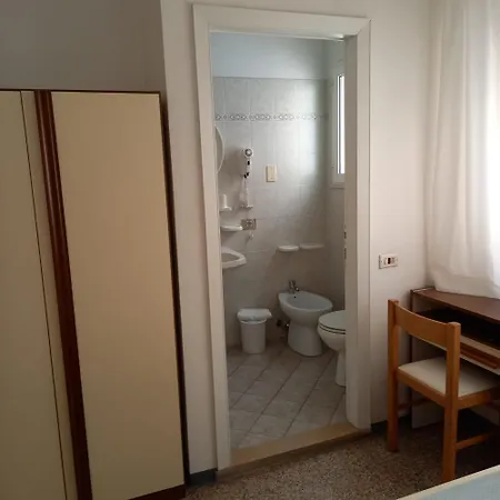 Serafini Free Parking