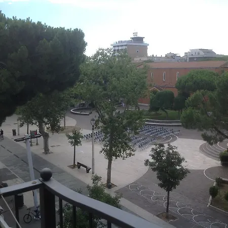 Serafini Free Parking 2* Misano Adriatico