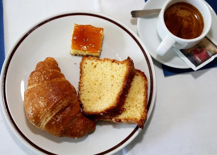 Serafini Free Parking 호텔 2*