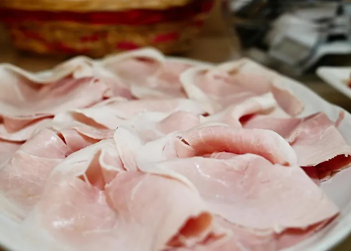 Serafini Free Parking 호텔