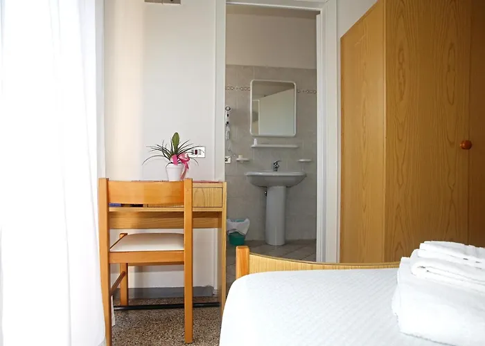 Serafini Free Parking 2*