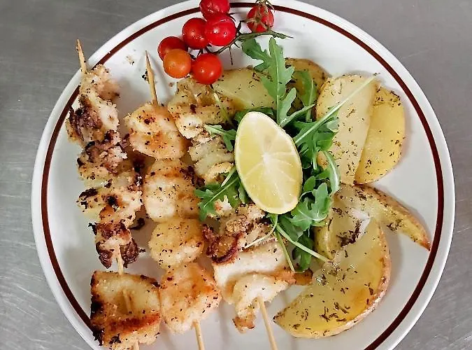 Serafini Free Parking 2* 미사노아드리아티코