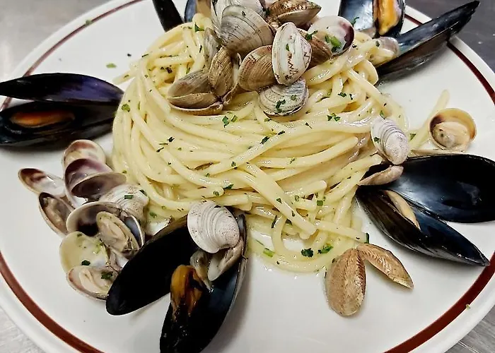 Serafini Free Parking 호텔