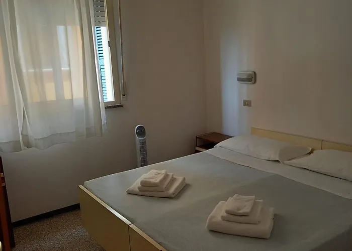 Serafini Free Parking 2*