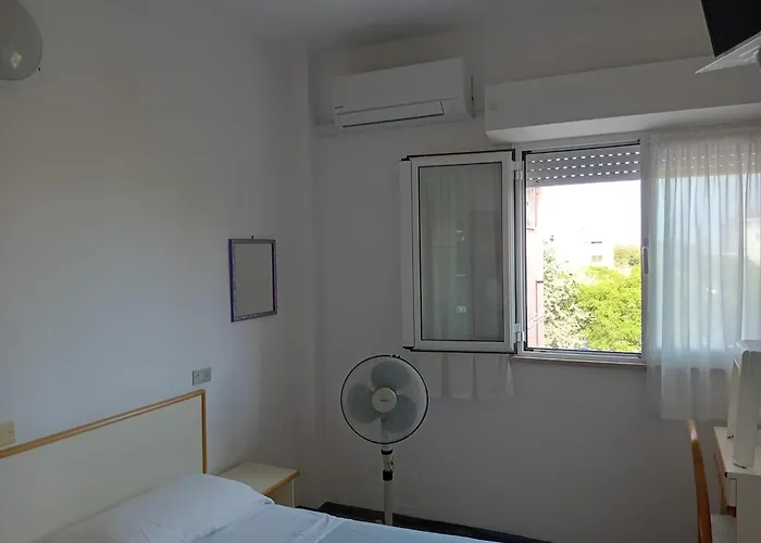 Serafini Free Parking 호텔 미사노아드리아티코