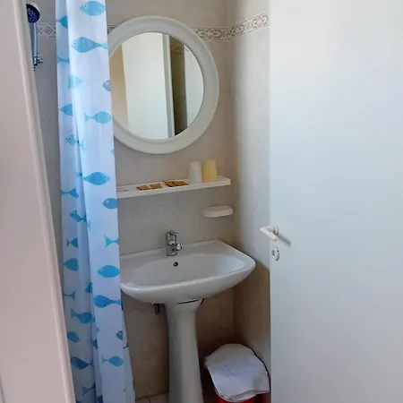 Serafini Free Parking