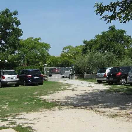 Serafini Free Parking