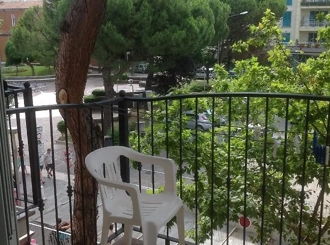 Serafini Free Parking 2* Misano Adriatico