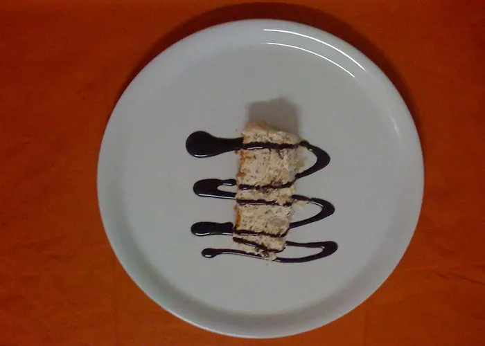 Serafini Free Parking Hotell