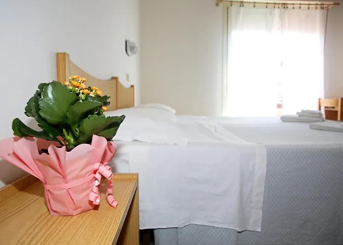 Serafini Free Parking Hotell