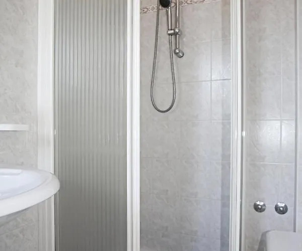 Serafini Free Parking 2*