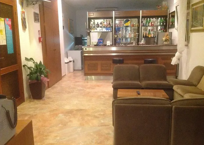 Serafini Free Parking Hotell